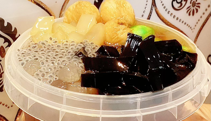 Nước Sâm Nhà Nấu PH - Lạc Long Quân