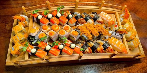 Sushi Takana - Trần Hoàng Na