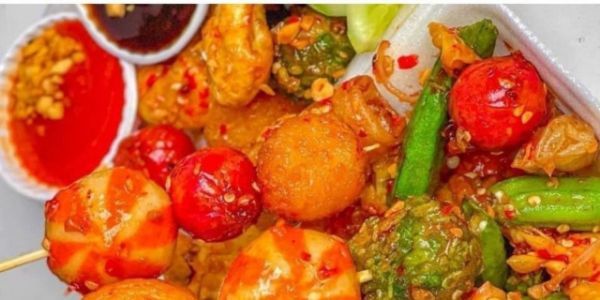 Xiên Que, Đồ Ăn Vặt & Nem Chua Rán - Dâu Food - Cầu Giấy