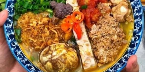 Nem Nướng & Bún Riêu Tóp Tóp