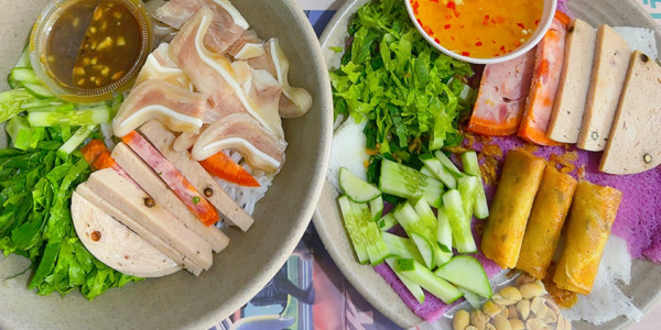 Bún Mắm Nêm & Bún Nước Tương Cô Huyền - Thủ Dầu Một