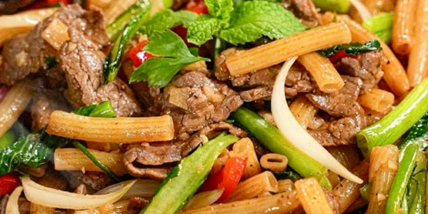 Ăn Sáng Chú Hiển - Nui Xào, Mì Trộn & Burger