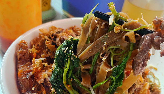 Quán Bánh Đa - Bún Trộn & Miến Trộn - Chùa Quỳnh