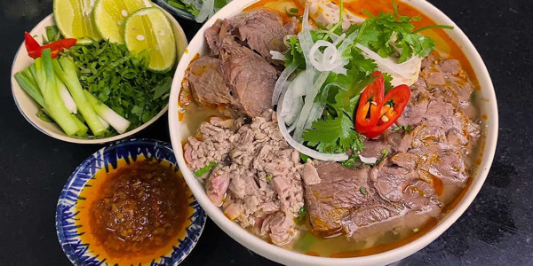 Bún Bò Huế Hân Hân