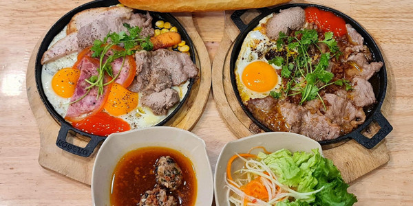 Bánh Mì Chảo Pepper - Bánh Canh & Bò Kho