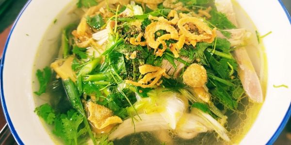 PHỞ GÀ, BÒ & MIẾN MĂNG GÀ - Lộc Thảo Quán