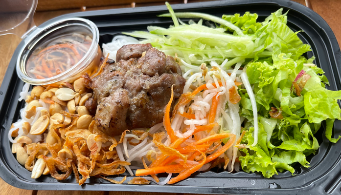 Bếp Nhà Gấu - Bún Chả Hà Nội & Cơm - Thủ Dầu Một