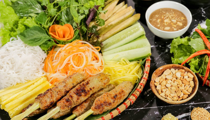 Bún Đậu Bống - Nem Nướng Nha Trang, Nem Lụi Huế - 61 Trần Quốc Toản