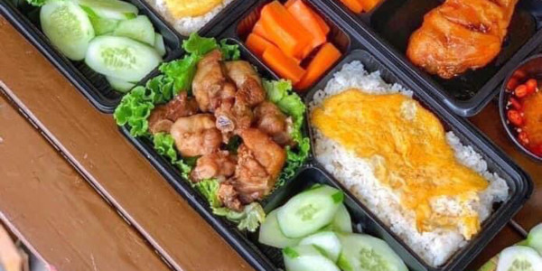 Thảo Mắm - Bún Đậu Mẹt, Bún Chả & Nem Nướng Nha Trang - Hàng Thao