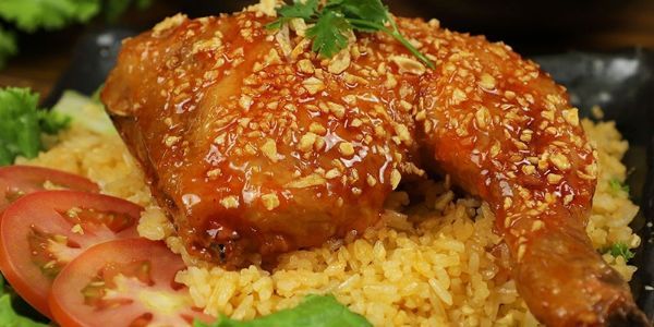 Cơm Gà Xối Mỡ & Hủ Tiếu Mì Bò Viên A Sìn