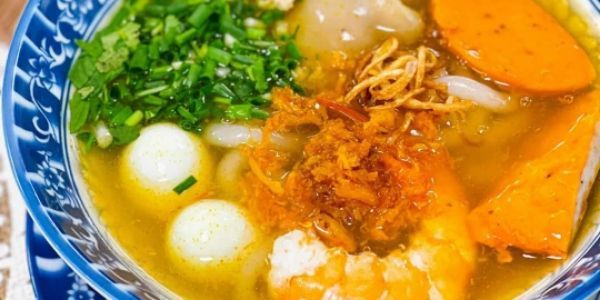 Bánh Canh Ngon - Bánh Canh Ghẹ - 36 Vương Thừa Vũ