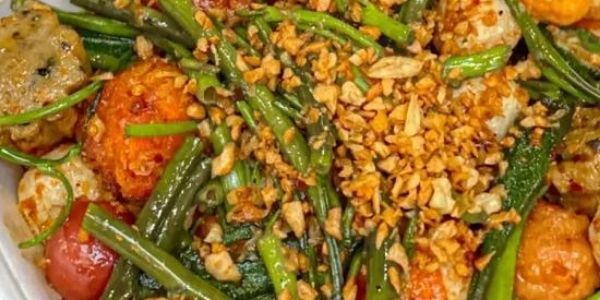 Horn - Cá Viên Mắm Tỏi, Panna Cotta And Mồi Nhậu