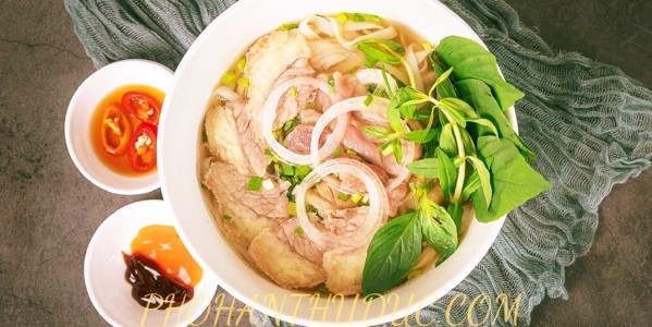 Phở Hân - Nguyễn Xiển