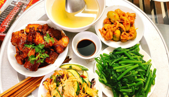 Cơm Mẹ Nấu - Cơm Trưa & Cơm Văn Phòng - Bùi Huy Bích