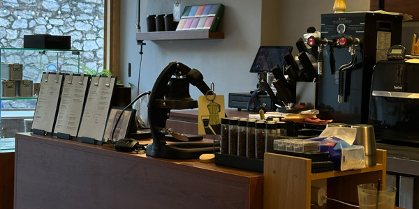 A Dash Of Coffee - Hoàng Minh Thảo