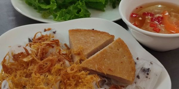 Bò Kho Ốp La, Mì Xíu & Bánh Cuốn Nóng - Quán Cô Tám