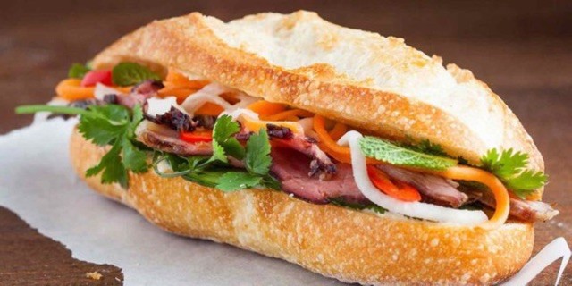 Bánh Mì Đức Giang - Bánh Doner Kebad & Bánh Ngọt - 61 Bà Triệu Hà Đông