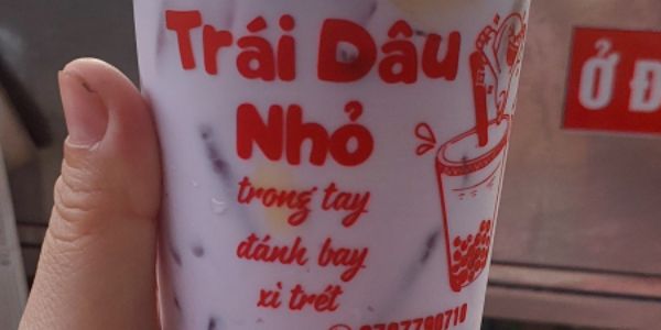 Trà Sữa & Sinh Tố Trái Dâu Nhỏ - Lâm Văn Bền