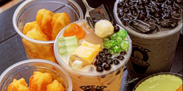 Trà Sữa Và Bánh Churros - Chimi - 22 Trương Quang Giao