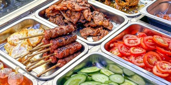 Cơm Trưa Bé Mập - Hồ Văn Leo