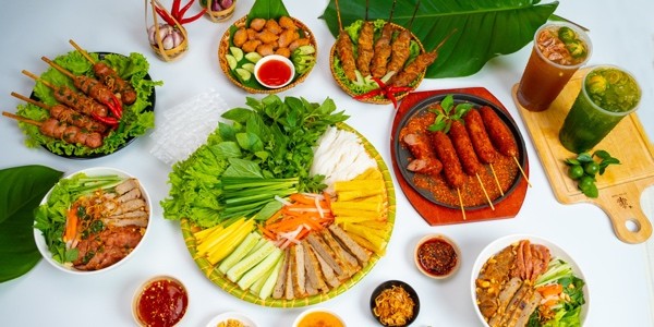 Nem Nướng Cô Đậu - Đặc Sản Nem Nướng Nha Trang