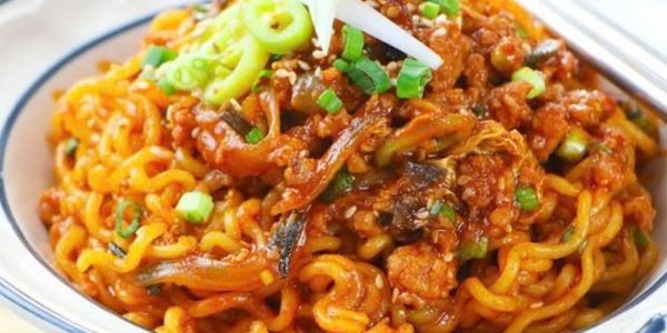 MinCha - Mì Trộn Indomie, Bánh Chưng Rán & Đồ Ăn Vặt - Tân Mai