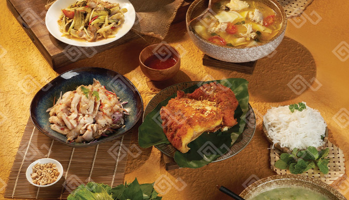 Bếp Chân Mây - Cơm, Xôi & Cháo - Huỳnh Văn Nghệ