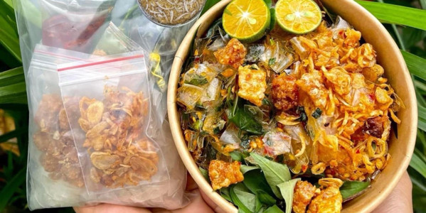 Bún Thái - Bánh Tráng Trộn Bé Bảy