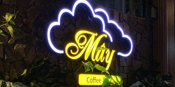 Coffee Mây