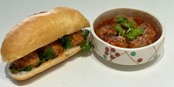 TIỆM NHÀ MƯA - 121 Nguyễn Văn Cừ Nối Dài