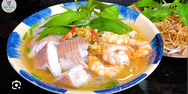 Bún Nước Lèo - Cô Lê