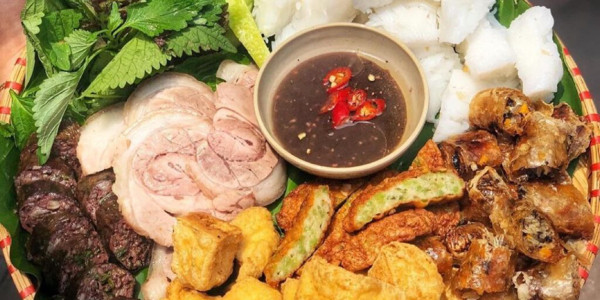 Ăn Vặt Ngọc Diệp - 111 Phố Vọng