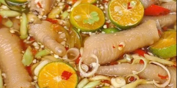 Chân Gà Sốt Thái Linh Bà Bà