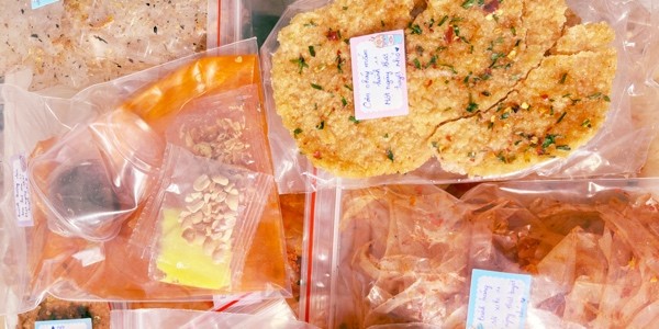 Đậu Đậu - Bánh Tráng, Trà & Bánh Flan - Đường 79