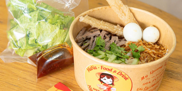 Mì Quảng Trộn Mana Ngon Như Má Nấu - Trà Trái Cây