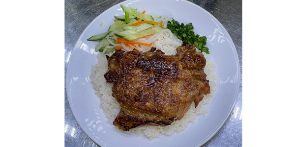 Cơm Tấm Chú Ba - 107D1 Hồ Thị Kỷ