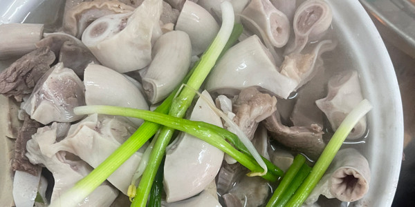 Hòa Con - Cháo Lòng