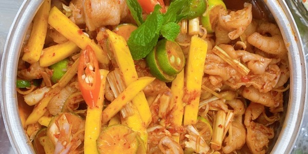 Giang Bi - Chân, Cánh Gà Nướng & Chân Gà Sốt Thái - Nguyễn Phong Sắc