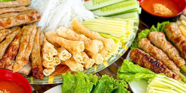 Nem Nướng Hùng Việt TDM - Thích Quảng Đức
