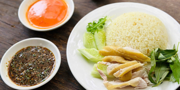 Cơm Gà Phú Ông - Chu Mạnh Trinh