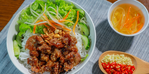 Bún Trộn Thịt Nướng Nhi Huyền - 311 Hoàng Văn Thụ