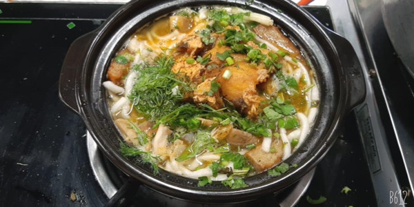 Quán Bánh Canh Cá Lóc Nồi Đất - Quốc Lộ 1A