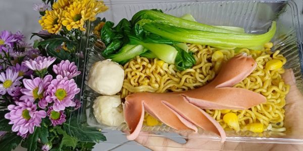 Mỳ Trộn Nè - Bà Triệu