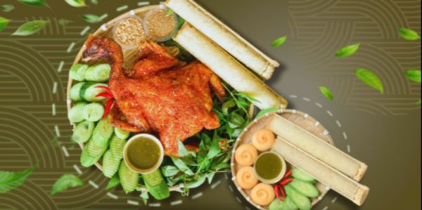 Gà Nướng Cơm Lam Tám Danh