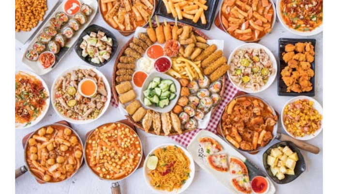 Tiệm Ăn Vặt Hot Trend  - Trà, Bánh Tráng & Các Loại Đồ Ăn Vặt - Đường Xuân La