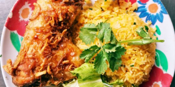 Cơm Gà Xối Mỡ Nhím Nhím - Võ Thị Hồi