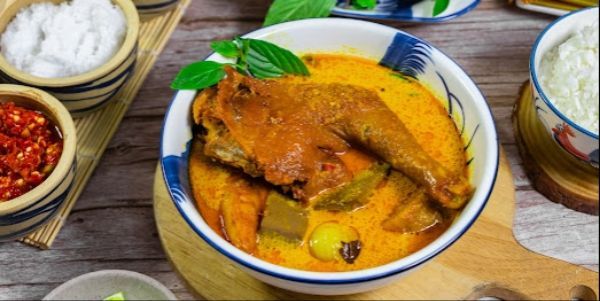 Cari Gà 7 Quang - Trần Quý