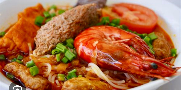 Bún Riêu Trâm Nguyễn - Trần Thị Nghĩ