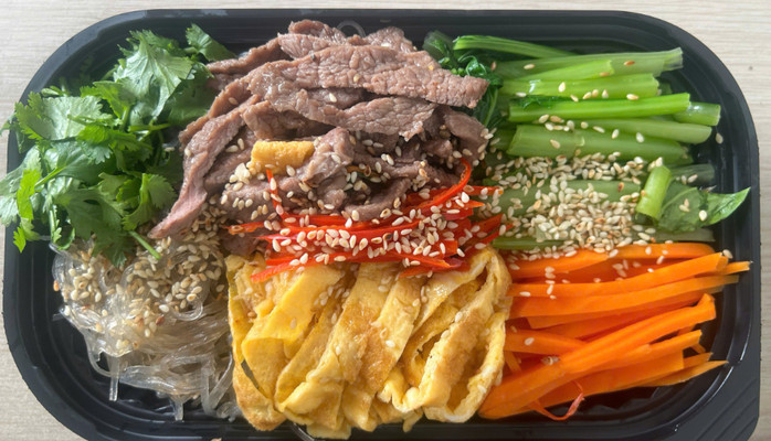 Chú Rùa - Cơm Gà & Miến Trộn Hàn Quốc - Nguyễn Thị Thập
