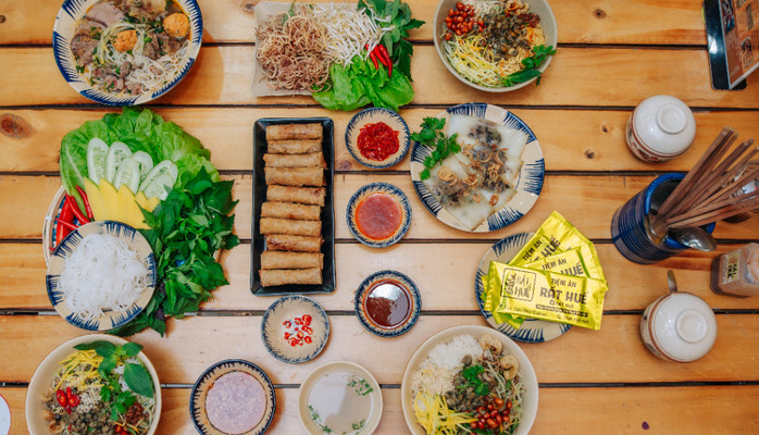 Tiệm Ăn Rất Huế - Cơm Hến & Bún Bò Chả Cua - Tôn Đức Thắng